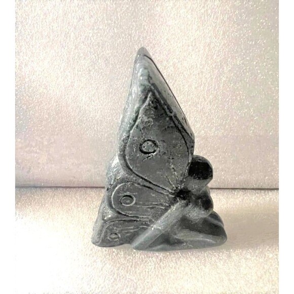 Beautiful Moss Agate Fairy Carving - Picture 3 of 7